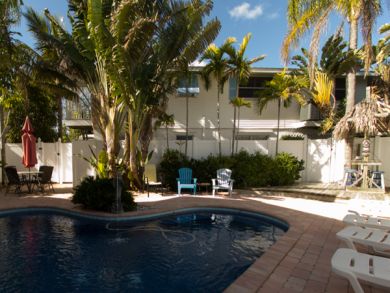 NORTH END ANNA MARIA  3 BEDROOM CONDO